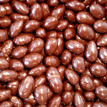 Picture of Organic Dark Chocolate Almonds 100g